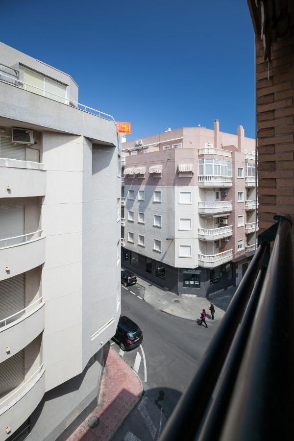 Ferienwohnung Hola Mar Torrevieja Exterior foto
